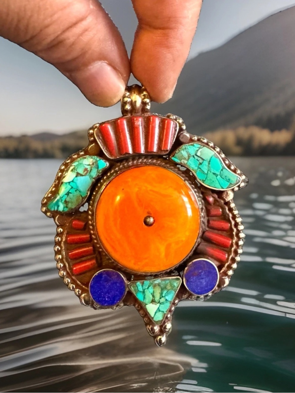Handcrafted Bird Shape Ethnic Tibetan Silver Pendant Inlay Copal Resin & Stones
